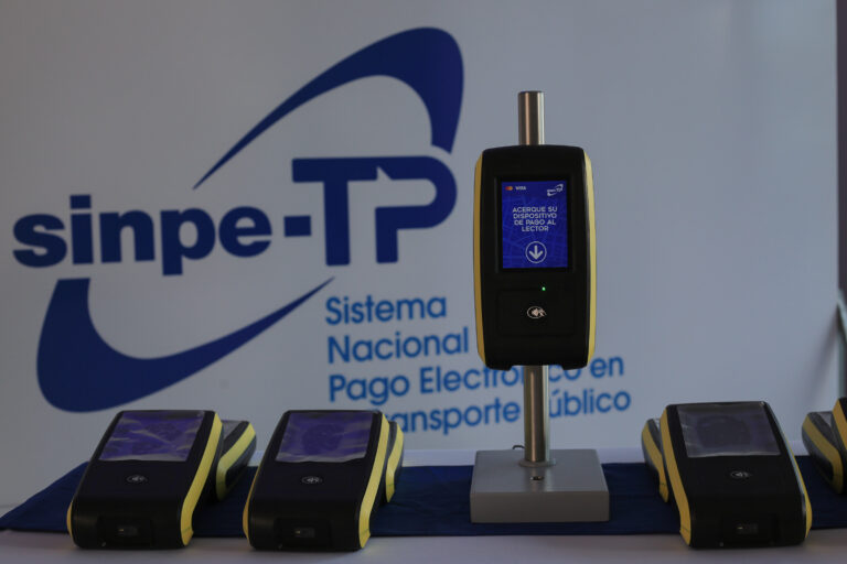 INICIA PILOTO DE PAGO ELECTRÓNICO EN AUTOBUSES