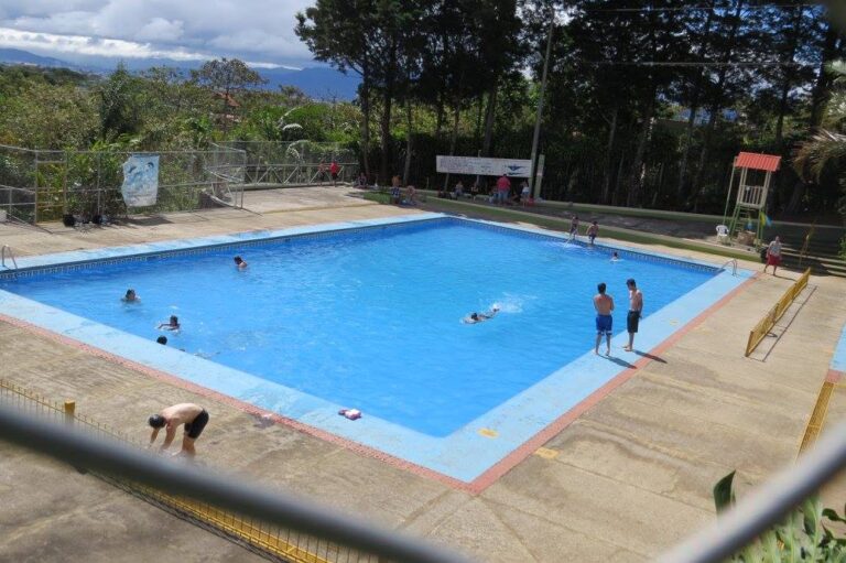 OIJ INVESTIGA MUERTE DE MUJER EN SANTA BÁRBARA