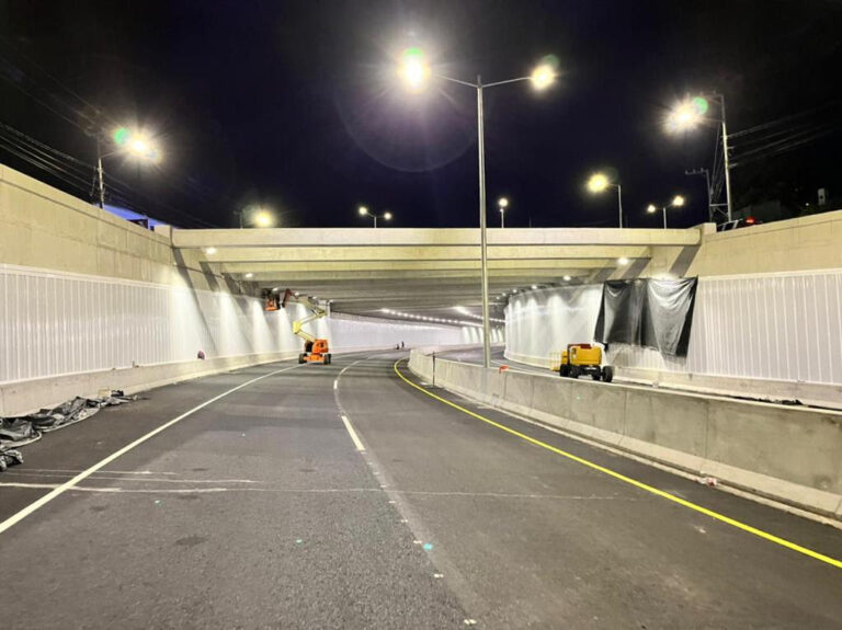 CNFL ILUMINA EL NUEVO VIADUCTO DE LA BANDERA