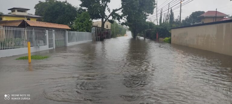 CONAVI TIENE LA PALABRA PARA ACABAR CON INUNDACIONES EN FLORES