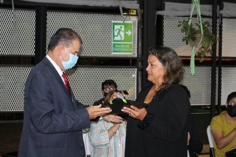 LÍDER DEL DEPORTE BELEMITA RECIBE HOMENAJE PÓSTUMO