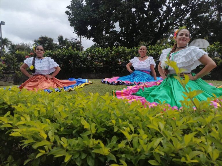 GRUPO FOLCLÓRICO DE LA AURORA IRÁ DE GIRA A CARTAGENA