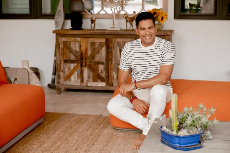ISMAEL CALA BRINDARÁ TALLER SOBRE TIPOS DE LIDERAZGO
