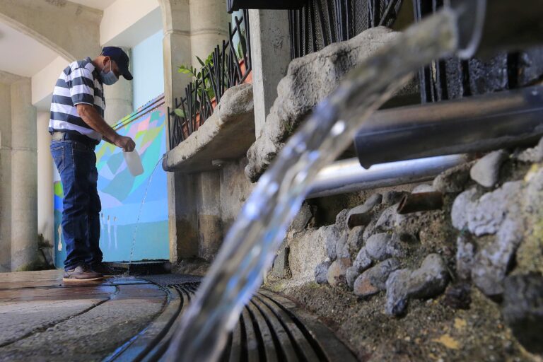 AGUA DE LA BASÍLICA DE LOS ÁNGELES ES APTA PARA CONSUMO HUMANO