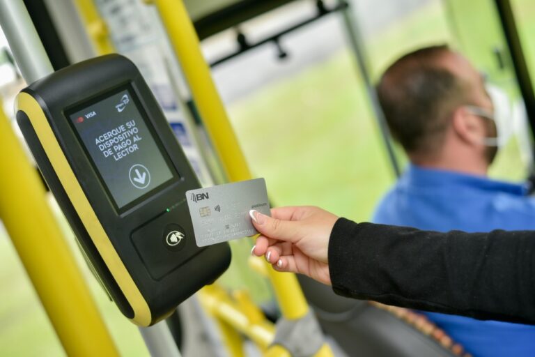 PAGO ELECTRÓNICO EN EL TRANSPORTE PÚBLICO LLEGA AL MILLÓN DE TRANSACCIONES