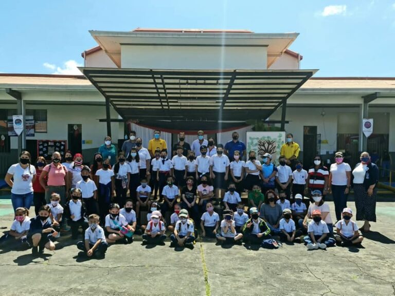 ESCUELA HEREDIANA GANA PREMIO A LA EXCELENCIA