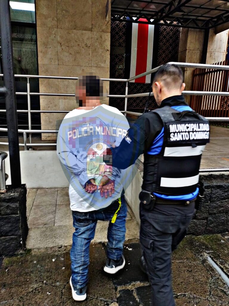 DETENIDO POR ULTRAJAR SEXUALMENTE A UNA MUJER