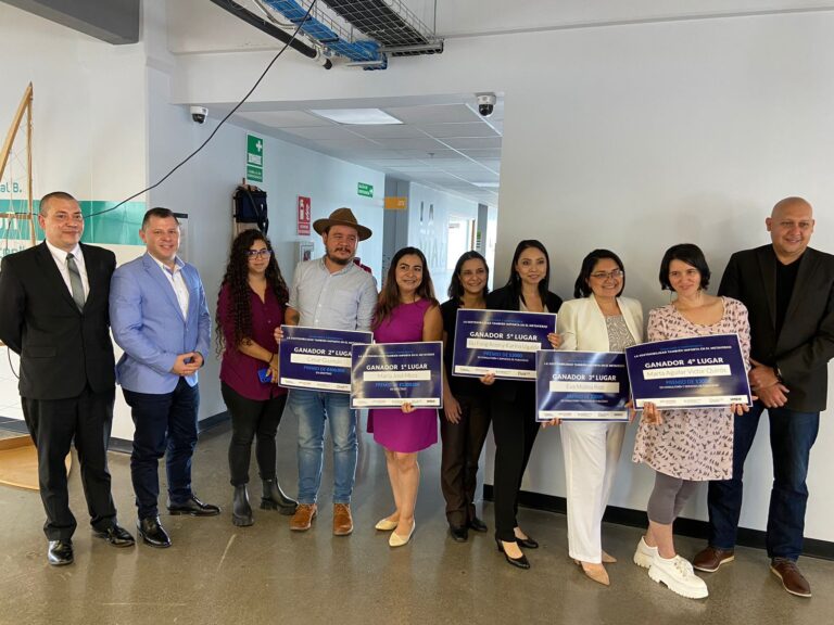 CINCO EMPRENDEDORES GANAN FONDOS NO REEMBOLSABLES Y CONSULTORÍA