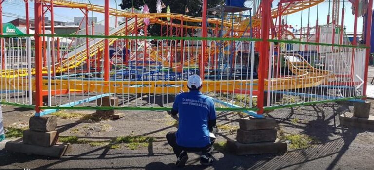 SALUD DESTRUYE ALIMENTOS CONTAMINADOS Y CLAUSURA DOS JUEGOS EN FIESTAS DE FIN DE AÑO