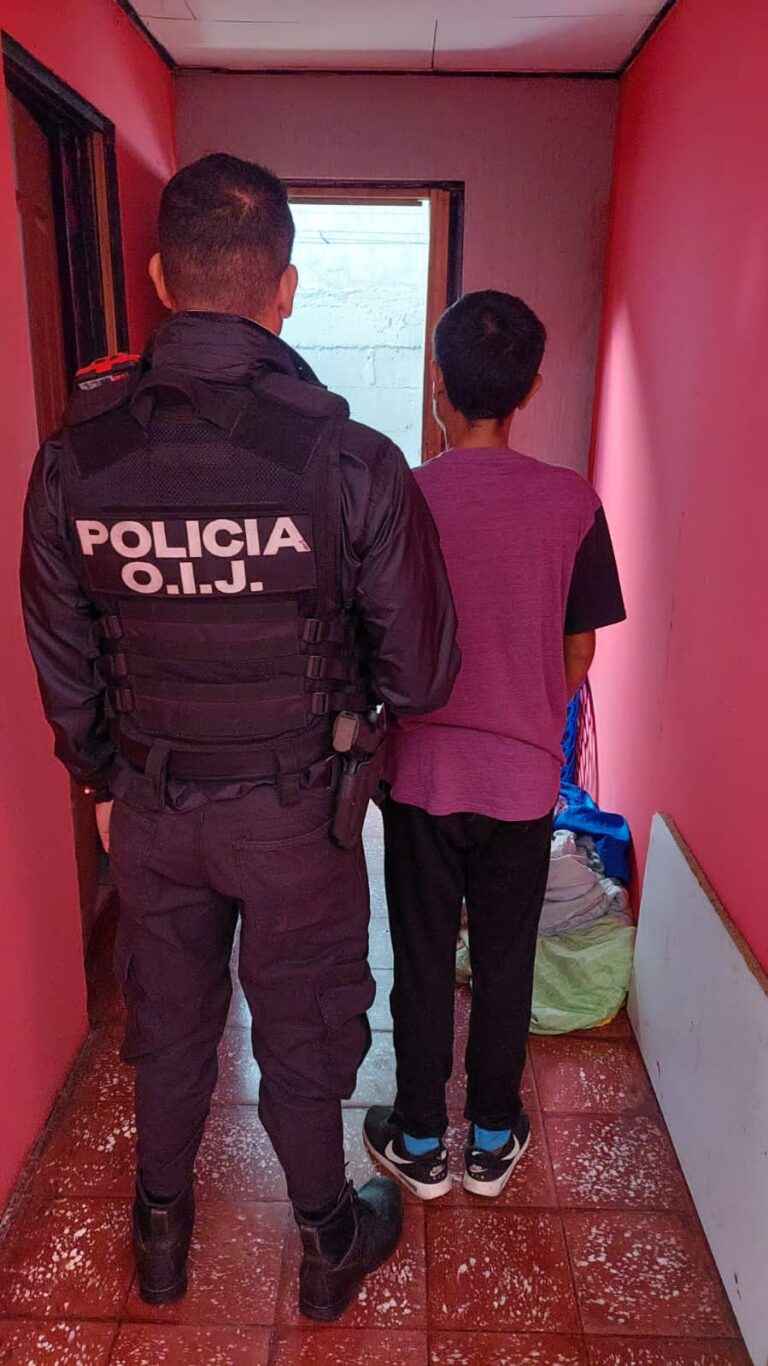 DETIENEN SUJETO POR VENTA DE DROGAS