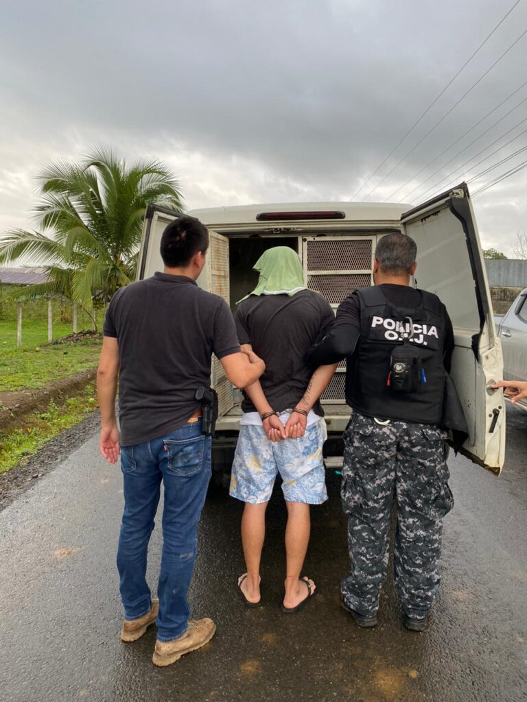 DETIENEN SOSPECHOSO DE CUATRO HOMICIDIOS EN SARAPIQUÍ