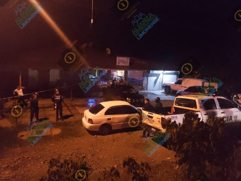 A TIROS ASESINAN A TRES HOMBRES DENTRO DE BAR EN LIMÓN