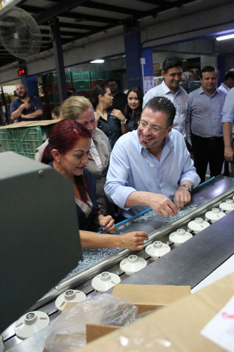 EMPRESA HEREDIANA EXPORTARÁ A PERÚ, COLOMBIA Y ECUADOR