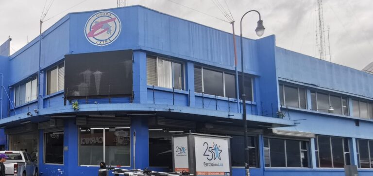 DIARIO EXTRA ANUNCIA SU CIERRE