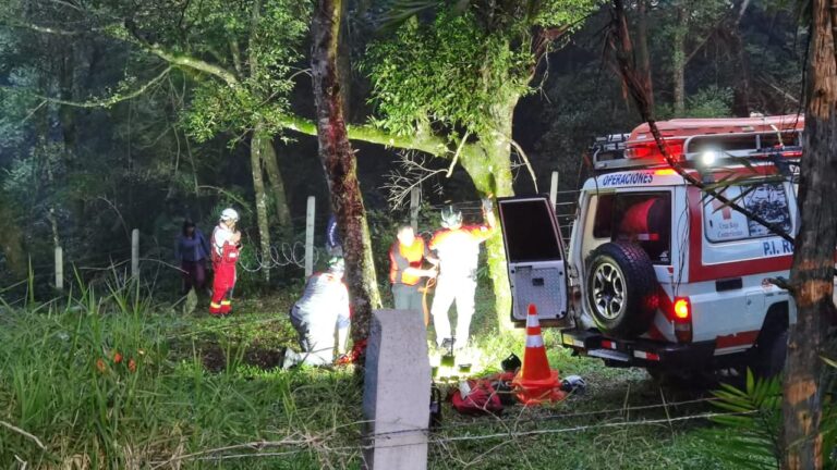 ACCIDENTE EN POZA DE SAN RAFAEL DE HEREDIA
