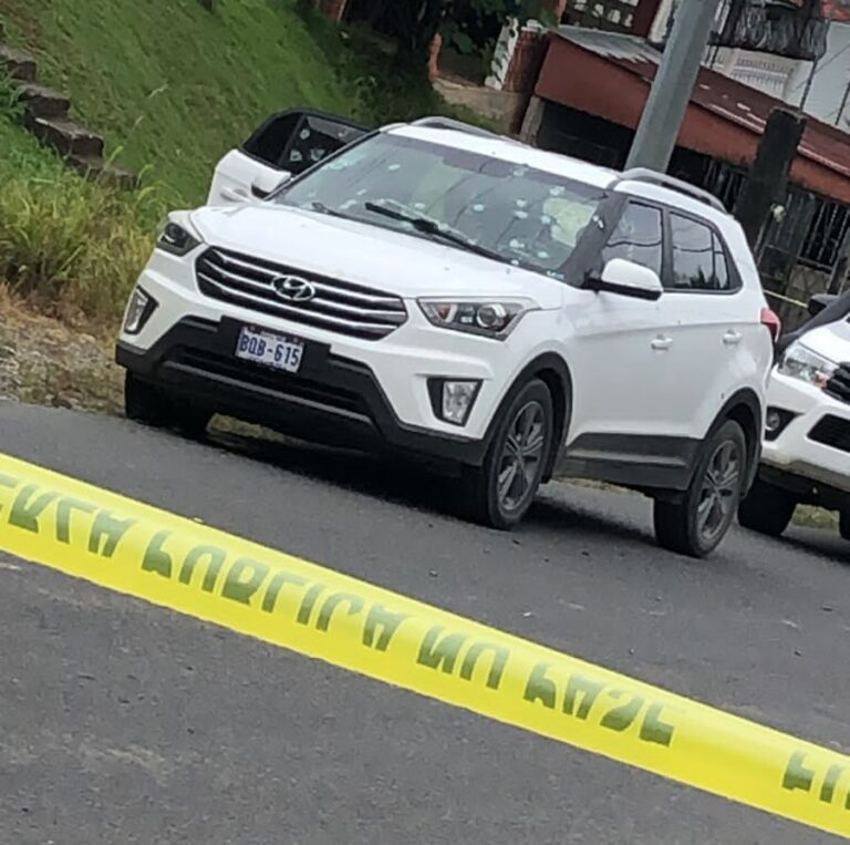SICARIOS ASESINAN HOMBRE A PLENA LUZ DEL DÍA