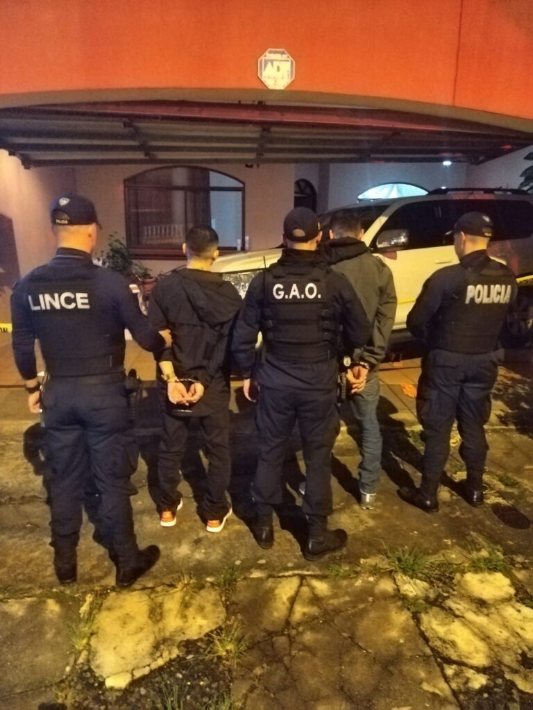DOS DETENIDOS EN SAN FRANCISCO DE HEREDIA COMO PARTE DE BANDA CRIMINAL
