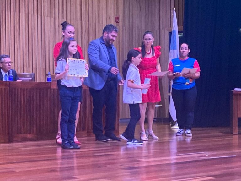 66 PEQUEÑOS BRILLAN EN OLIMPIADA DE MATEMÁTICAS DE PRIMARIA