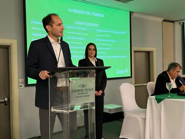 CANATUR CON NUEVA JUNTA DIRECTIVA