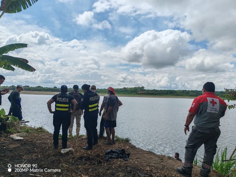 COCODRILO ATACAN A DOS HOMBRES EN EL RÍO TÉRRABA