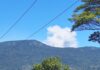 NUEVA ERUPCIÓN DEL VOLCÁN POAS Erupción Volcán Poás la mañana de este 2 de abril.