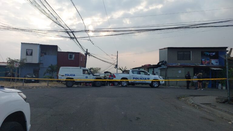 DOBLE HOMICIDIO EN TEJARCILLOS DE ALAJUELITA