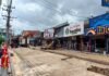 CIERRE DE VÍAS AL COSTADO ESTE DEL MERCADO MUNICIPAL POR ALCANTARILLADO SANITARIO