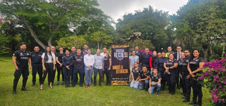 FUERZA PÚBLICA PROMUEVE EL DEPORTE EN COMUNIDADES DE RIESGO SOCIAL