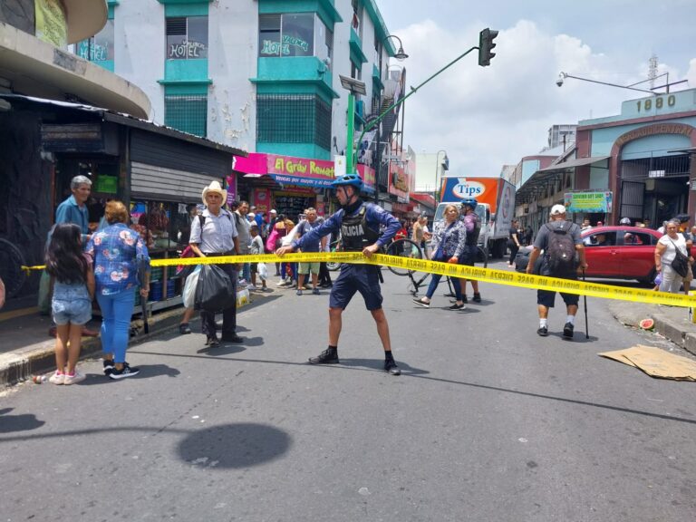MÁS DE 100 POLICÍAS INTERVIENEN PELIGROSO SECTOR DE LA CAPITAL