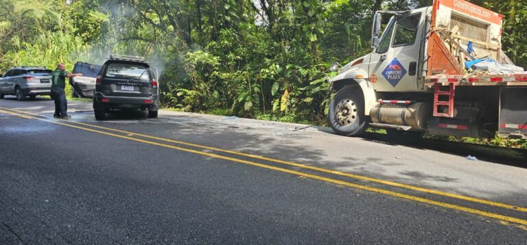 COLISIÓN EN LA RUTA 32 DEJA TRES HERIDOS