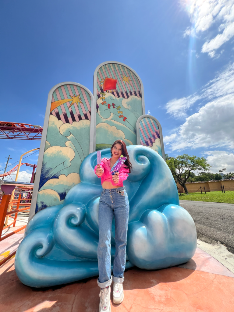 Parque de Diversiones y Helados Sensación, ofrecen el “Helado Tornado” que se distribuirá en todo el país, y por la compra de cada uno, Helados Sensación estará donando 100 colones a la Asociación Pro-Hospital Nacional de Niños.