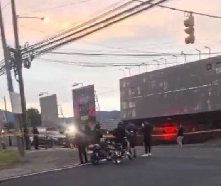 ASESINAN HOMBRE QUE VIAJABA EN LUJOSO VEHÍCULO EN HEREDIA