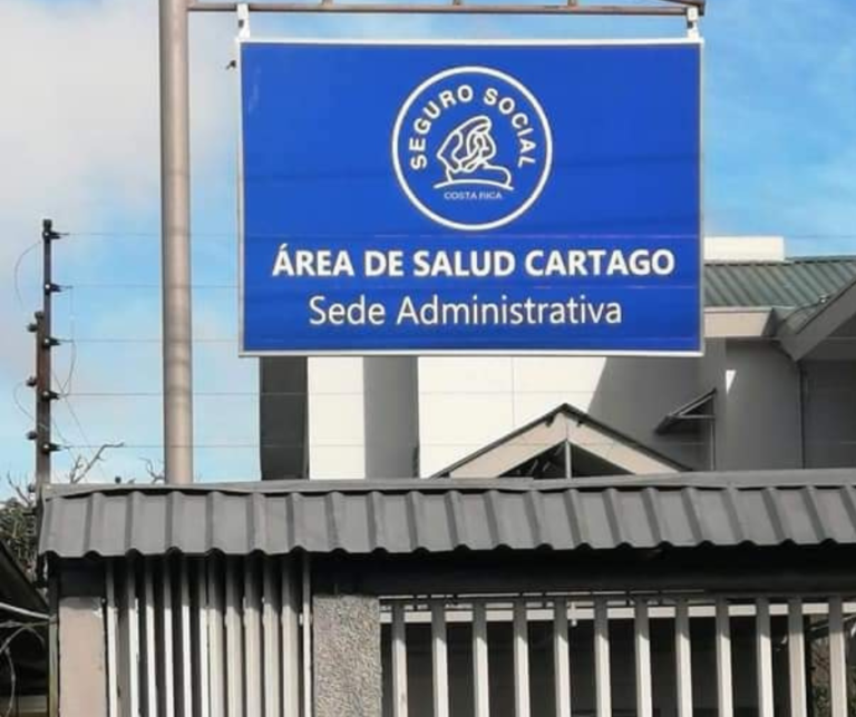 DETENIDO FUNCIONARIO DE LA CCSS POR COBRAR PARA TRAMITAR EL SEGURO