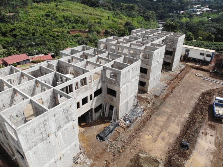 PROYECTOS DE VIVIENDA VERTICAL BENEFICIAN A 1.235 FAMILIAS