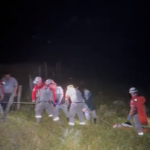 LOCALIZAN A TRES HOMBRES EXTRAVIADOS EN PICO BLANCO TRAS MÁS DE DIEZ HORAS DE BÚSQUEDA