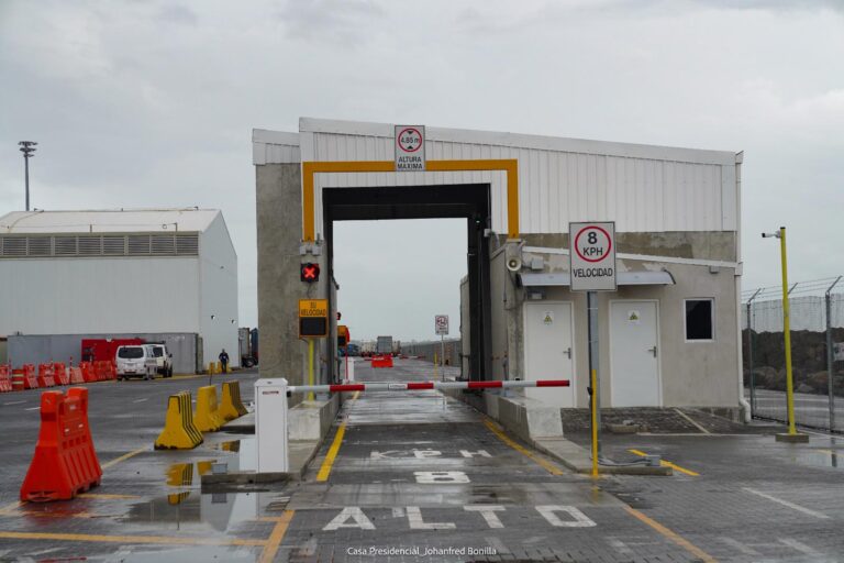 OTRO CHOQUE CONTRA UN ESCÁNER EN TERMINAL DE APM