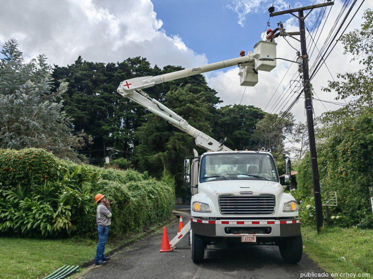 SUSPENSIÓN ELÉCTRICA EN SAN PABLO DE HEREDIA