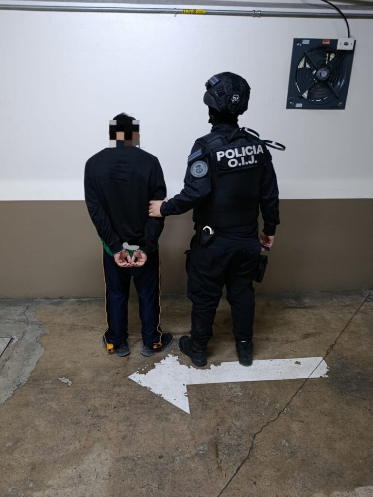 DETIENEN MENOR DE 15 AÑOS POR TENTATIVA DE HOMICIDIO, AGRESIÓN CON ARMA Y AMENAZAS