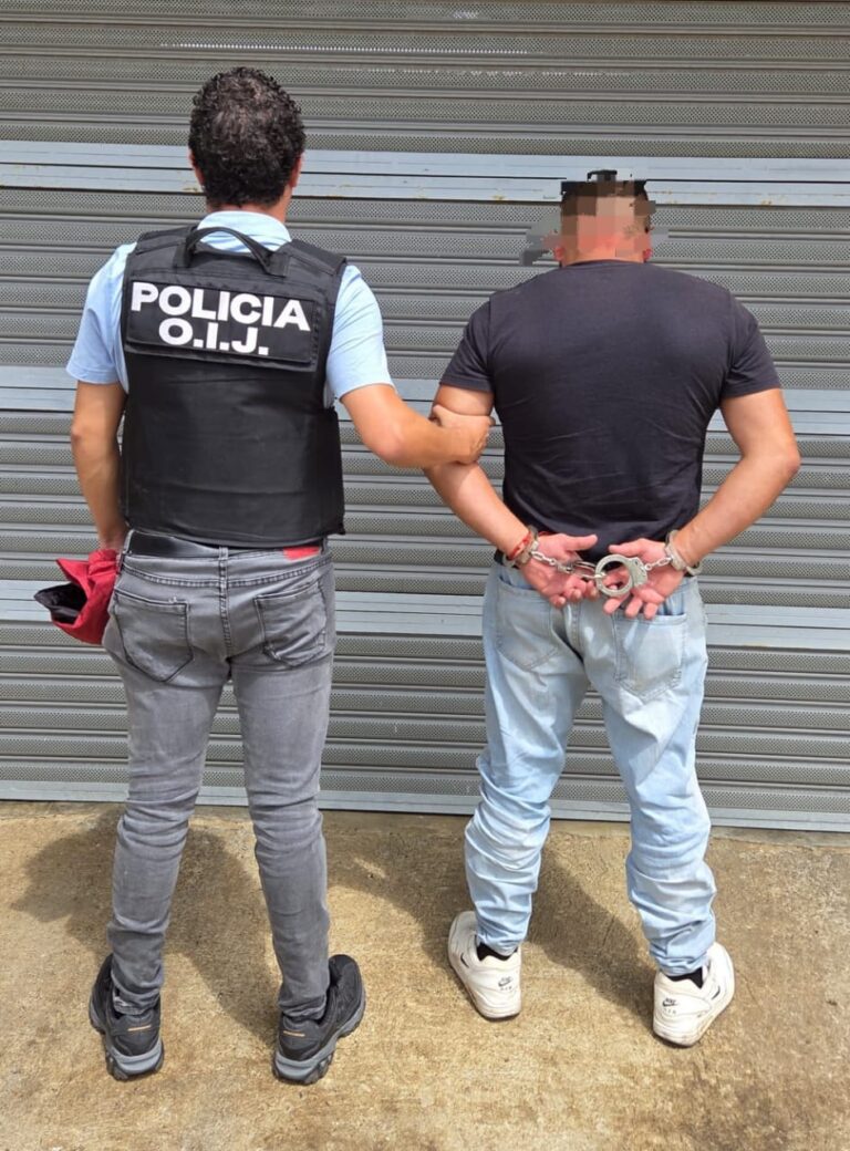 DETIENEN SUJETO CON ORDEN DE CAPTURA POR ABUSO SEXUAL