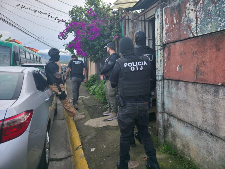 CINCO DETENIDOS EN OPERATIVO ANTIDROGAS EN SAN RAFAEL DE HEREDIA