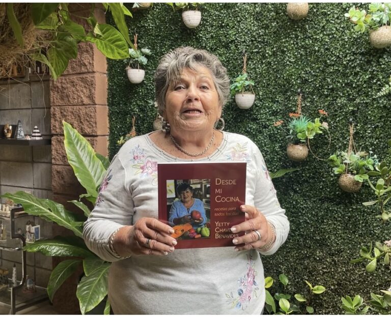 A SUS 82 AÑOS, YETTY CHAVERRI ESCRIBE LIBRO DE COCINA