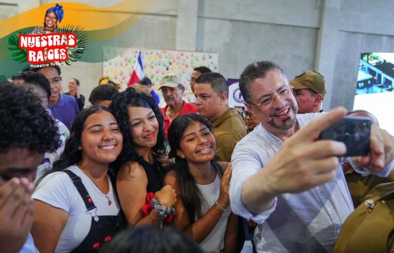 TSE SOLICITA A LA ASAMBLEA LEVANTAR LA INMUNIDAD DEL PRESIDENTE RODRIGO CHAVES POR PRESUNTA BELIGERANCIA