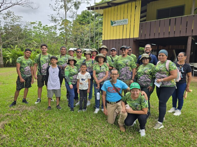 DIEZ FAMILIAS DE SARAPIQUÍ ENCUENTRAN SUSTENTO EN LA PROTECCIÓN DEL REFUGIO LAPA VERDE