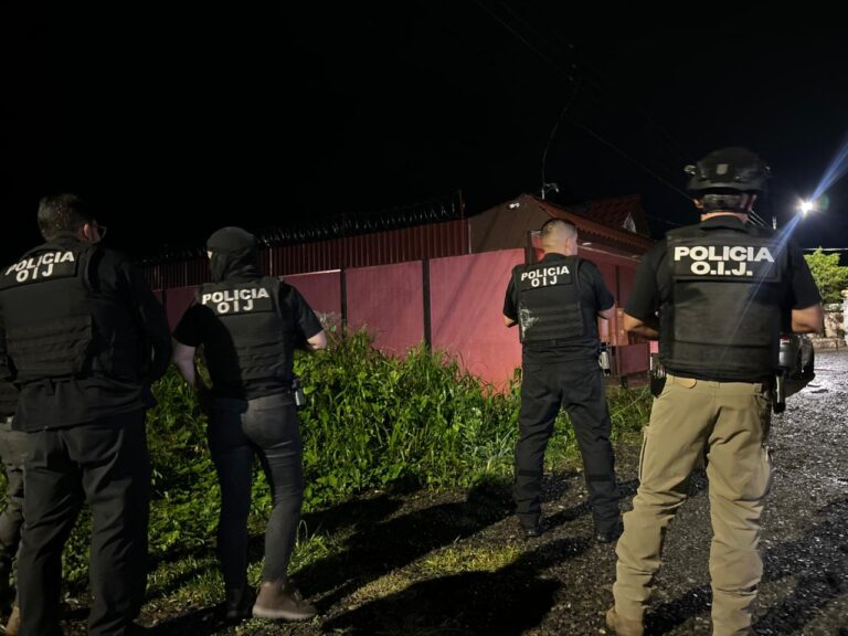 EN 12 ALLANAMIENTOS DETIENEN A SOSPECHOSOS DE CUATRO HOMICIDIOS EN LIMÓN