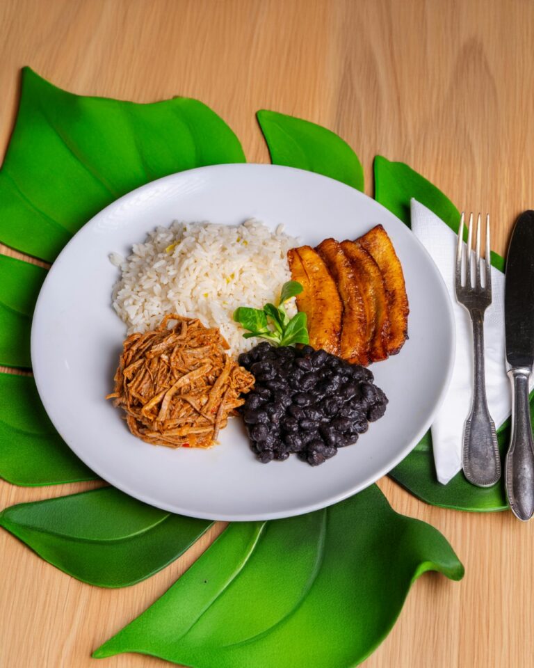 PRECIOS DEL ARROZ Y LOS FRIJOLES REGRESAN A NIVELES DE HACE MÁS DE 15 AÑOS