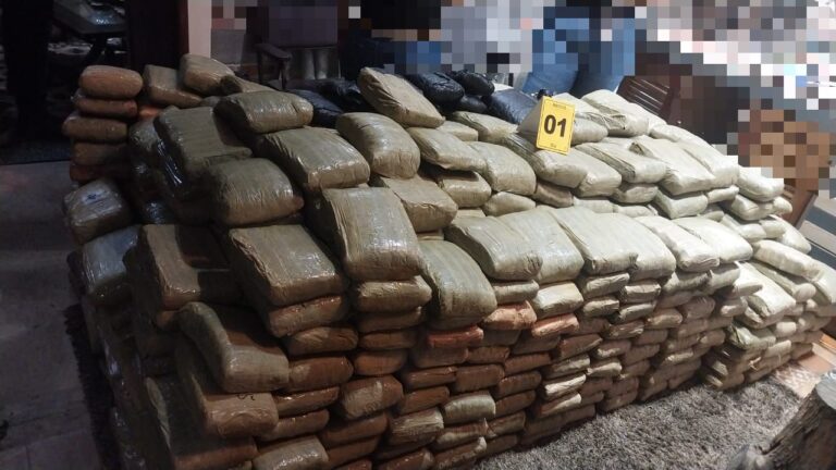 DESARTICULAN GRUPO DEDICADO AL COMERCIO DE ARMAS PROHIBIDAS Y DROGA