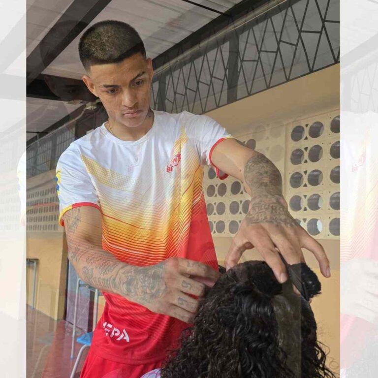 ATLETA BELEMITA SE ENAMORÓ DE LA BARBERÍA