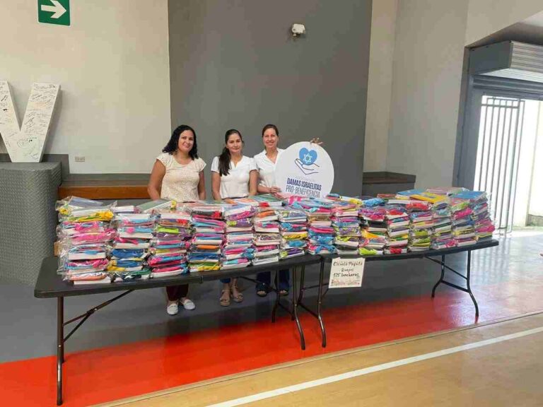 MÁS DE 1.400 ESTUDIANTES EN CONDICIÓN VULNERABLE RECIBEN APOYO PARA INICIAR EL CURSO LECTIVO