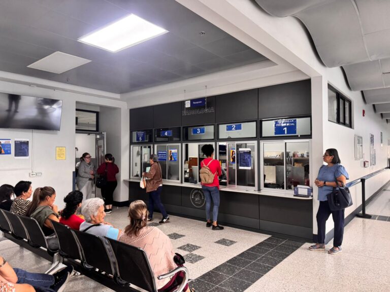HOSPITAL DE HEREDIA REALIZA JORNADAS EXTRAORDINARIAS EN RADIOLOGÍA