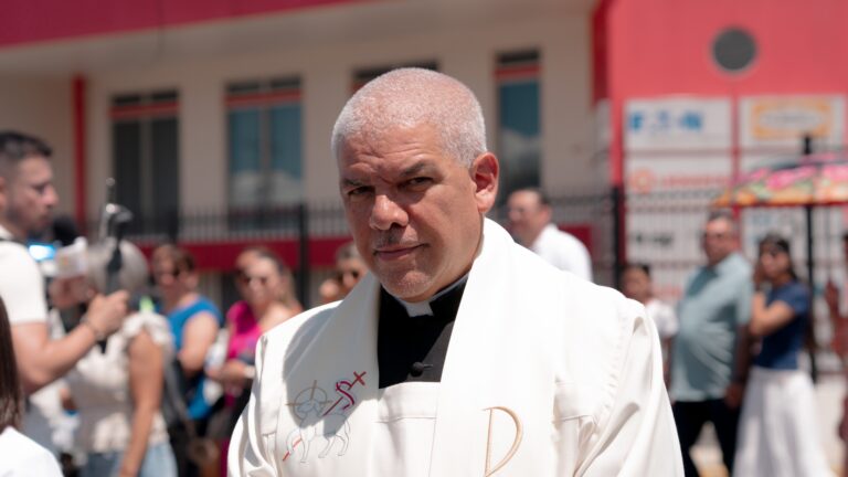 PADRE FRANCISCO HOSPITALIZADO EN EL SAN VICENTE DE PAÚL